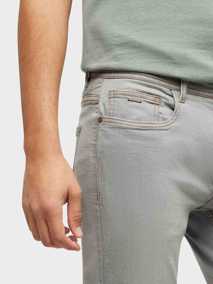 Alvaro Moreno SlimFit Denim
