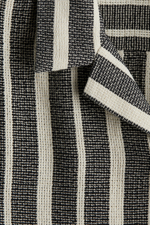 H&M REGULAR FIT TEXTURED RESORT SHIRT