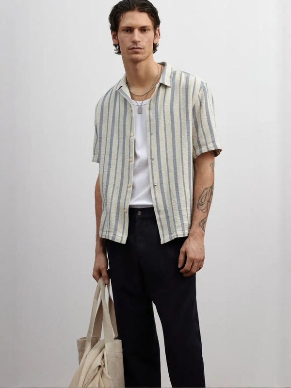 H&M REGULAR-FIT TEXTURED RESORT SHIRT