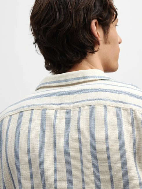 H&M REGULAR-FIT TEXTURED RESORT SHIRT