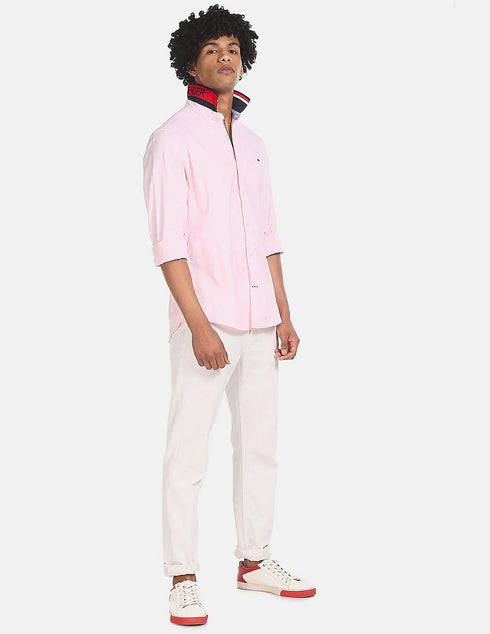 TOMMY HILFIGER TIPPED COLLAR SOLID PINK SHIRT