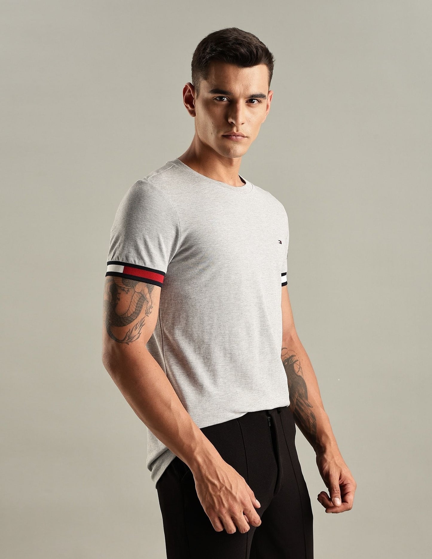 Tommy Hilfiger Slim-Fit Plain Men's T-Shirt Grey