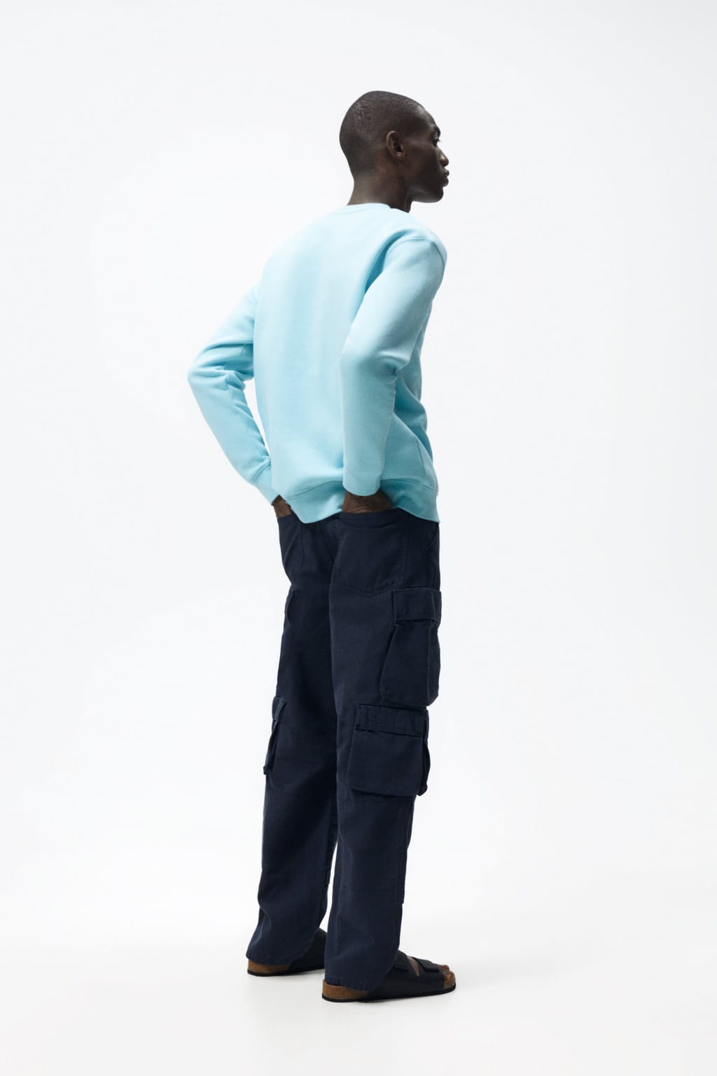 ZARA SWEATSHIRT