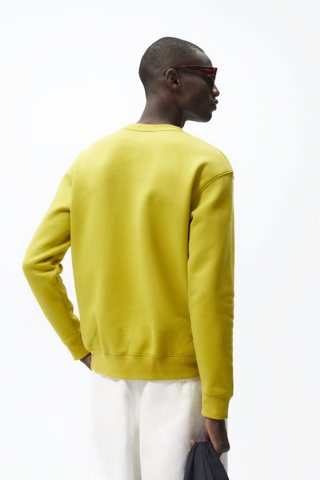 ZARA SWEATSHIRT