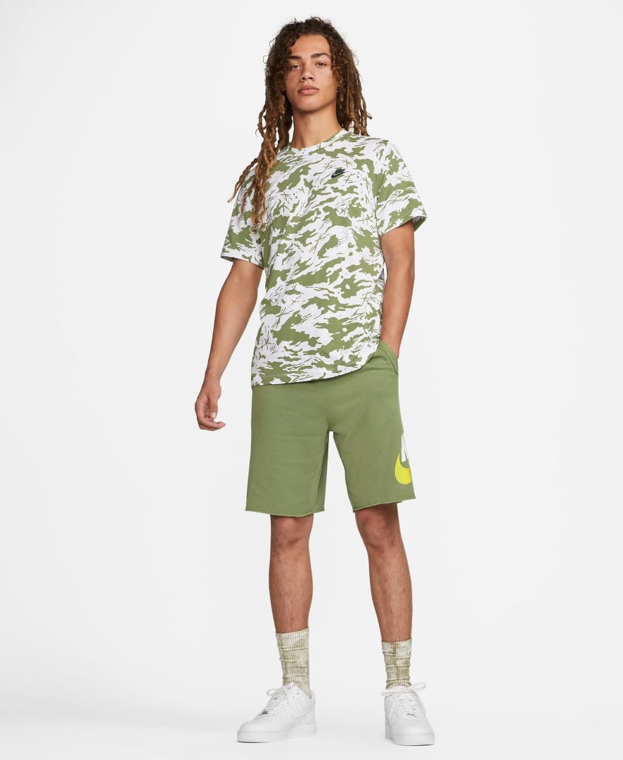 NIKE SPORTSWEAR ESSENTIAL FRENCH TERRY ALUMNI SHORTS